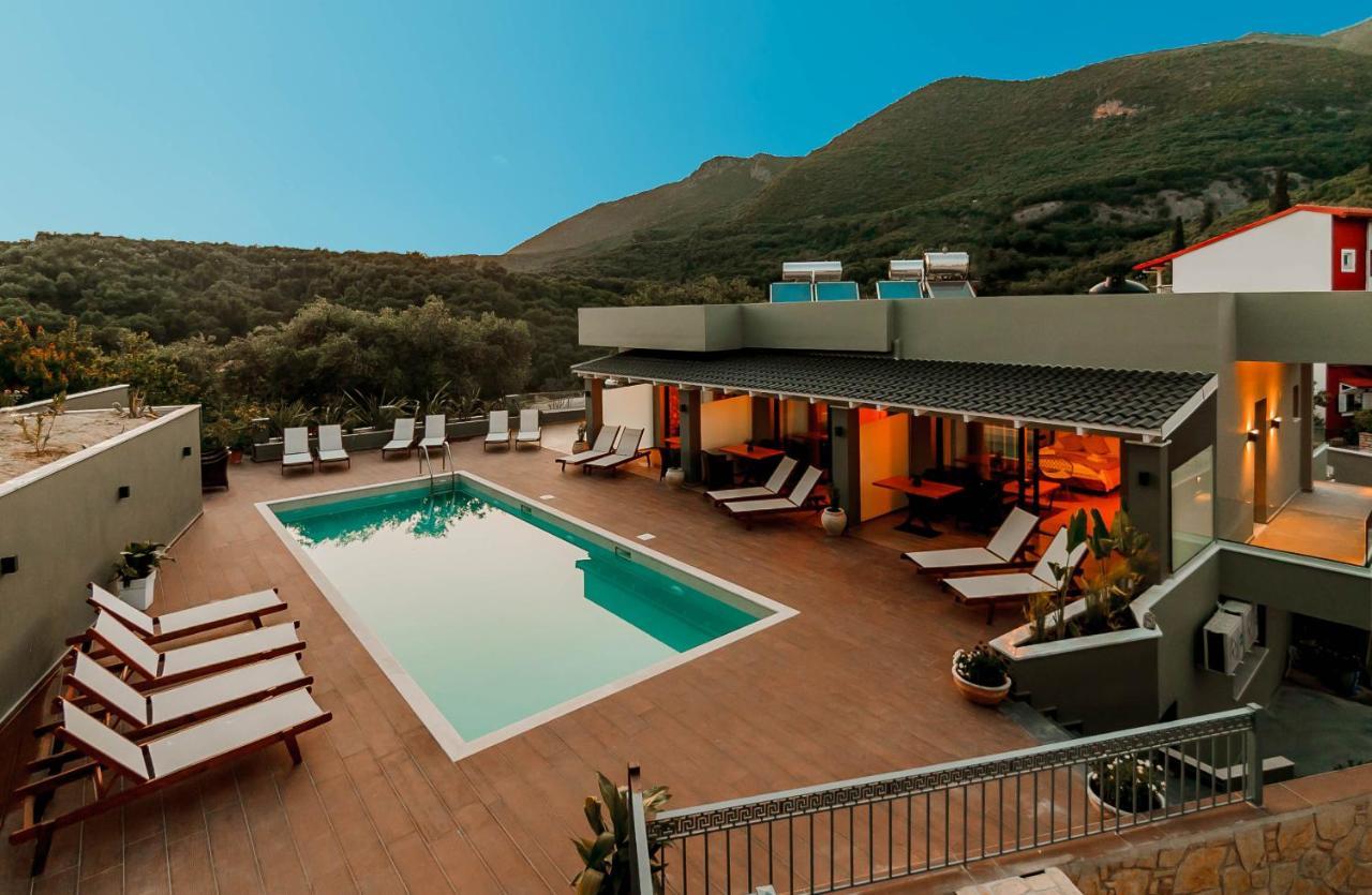 Olia Suites Parga Ngoại thất bức ảnh